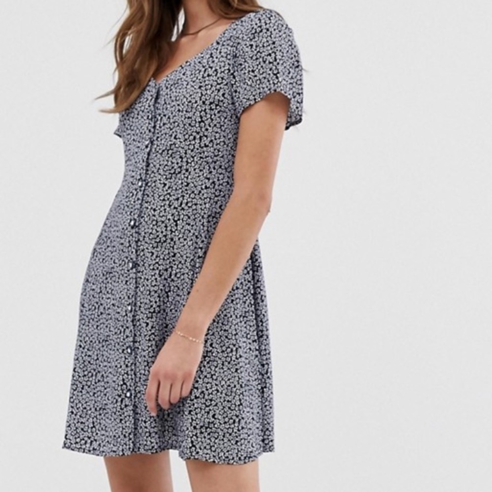 Mango floral button dress in navy.